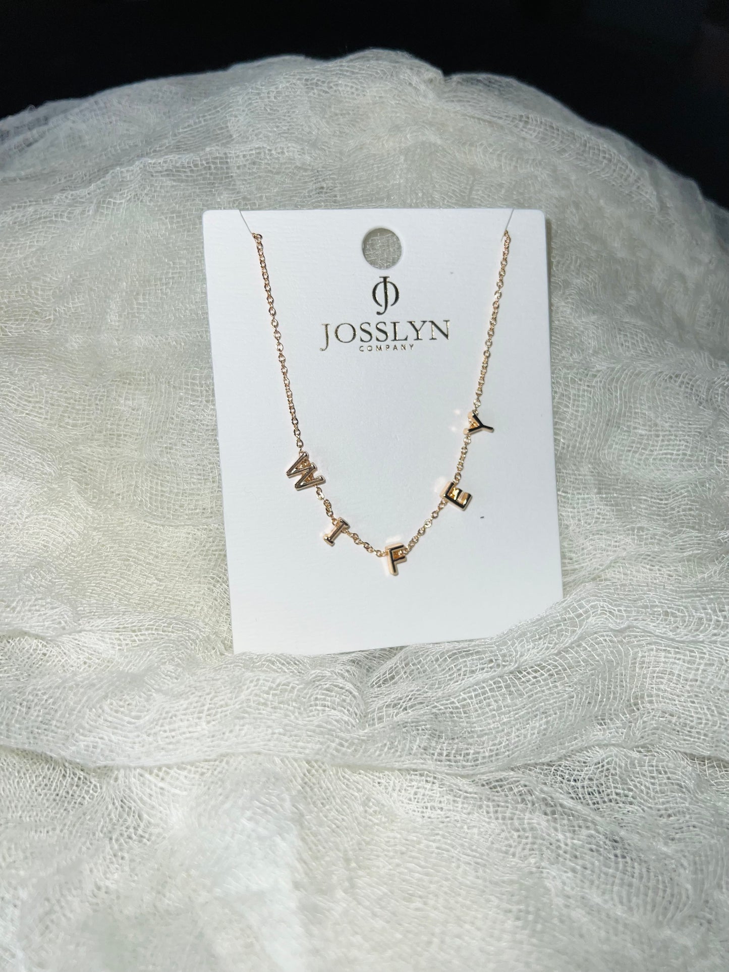 WIFEY NECKLACE