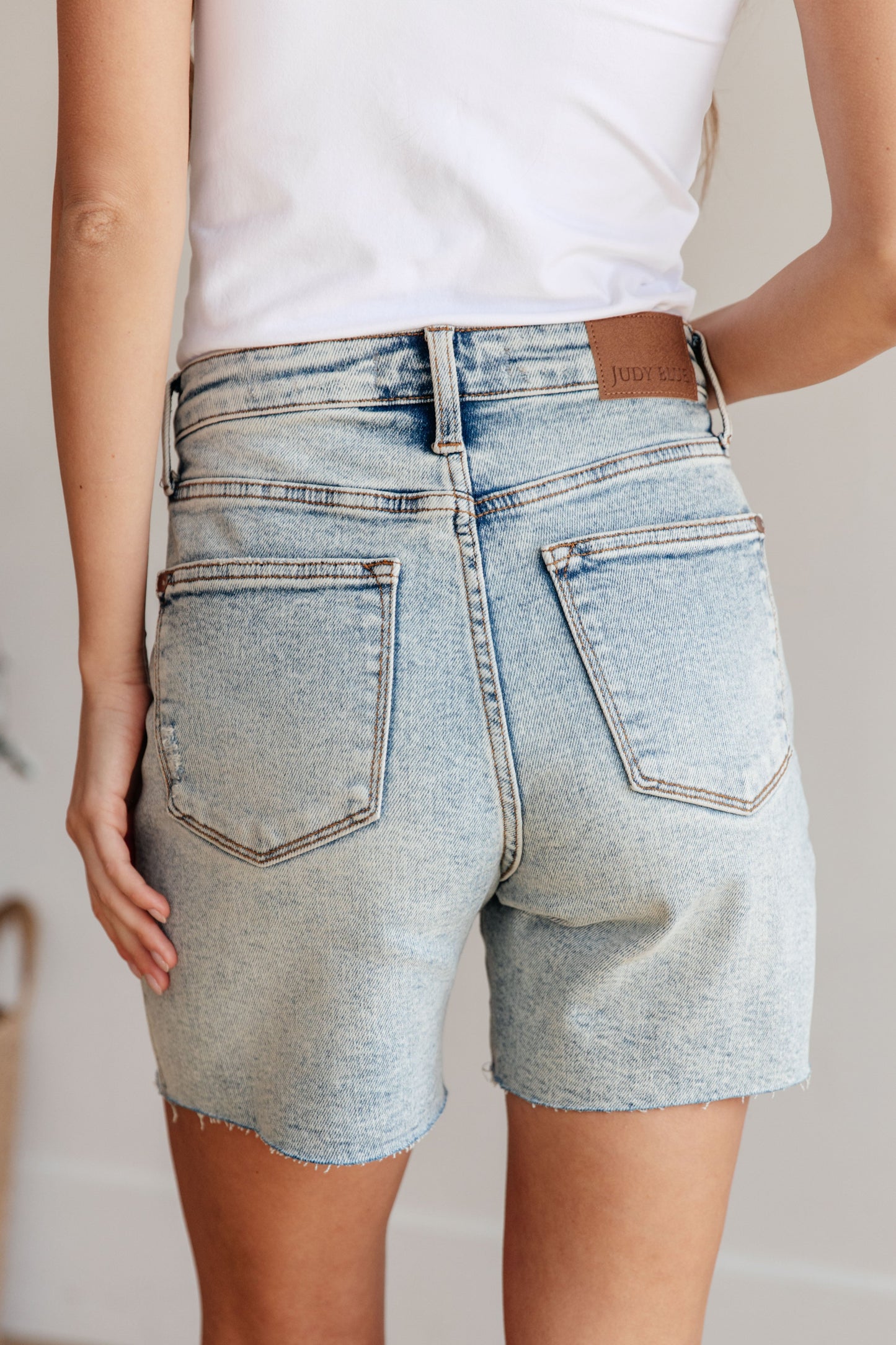 Cindy High Rise Mineral Wash Distressed Boyfriend Shorts - Judy Blue