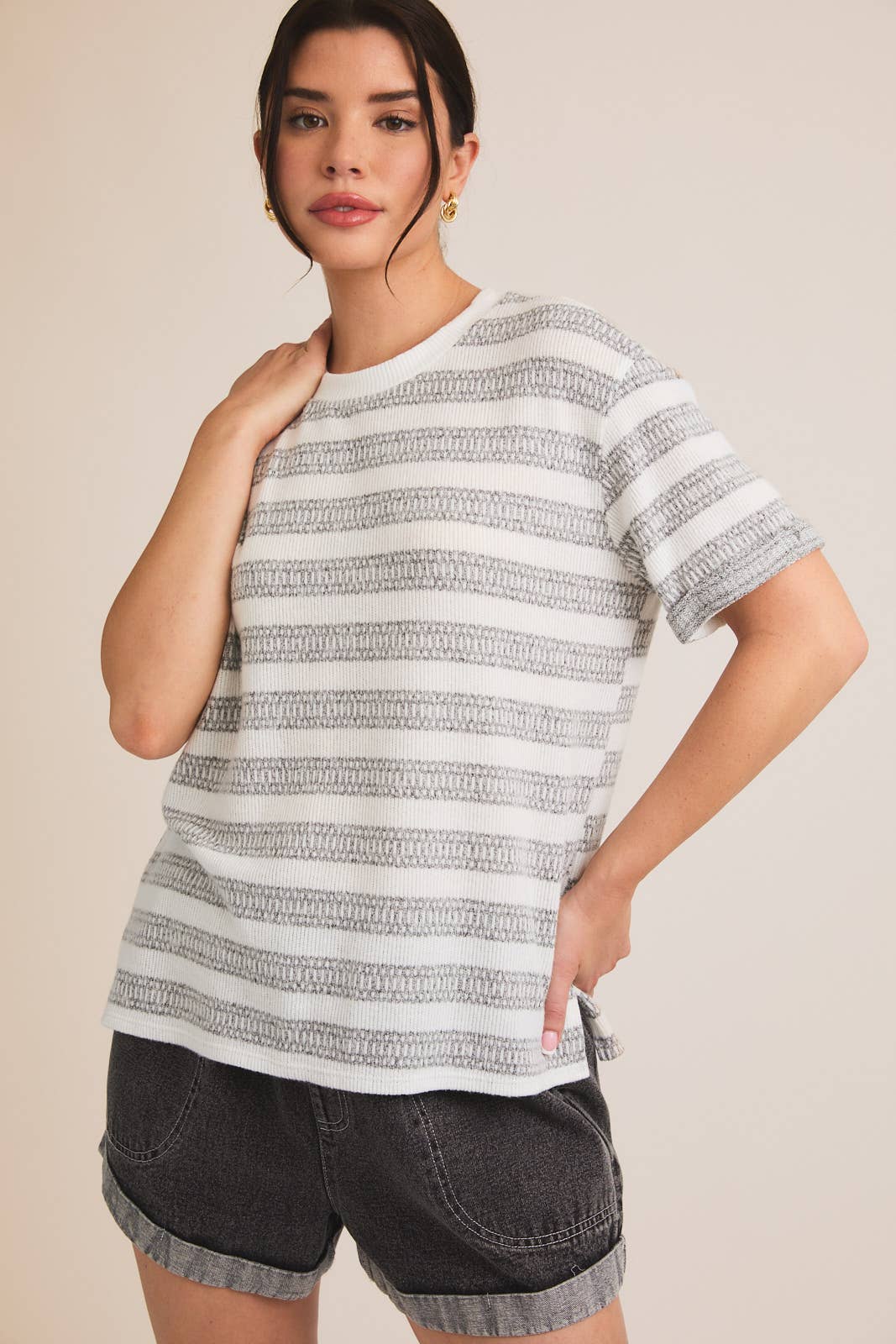 “CLOUDY DAYS” CONTRAST TEE
