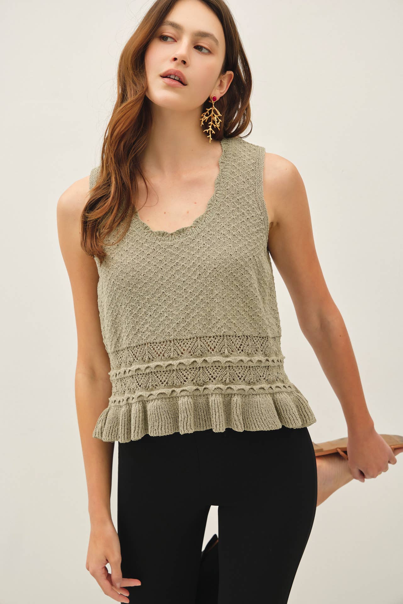 RUFFLED CROCHET TEXTURED KNIT TOP