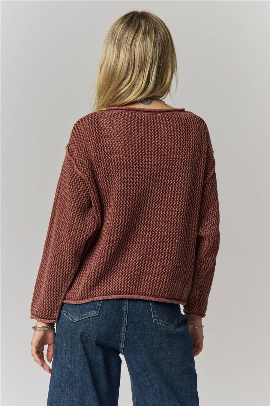 ROLLED HEM TEXTURED KNIT SWEATER
