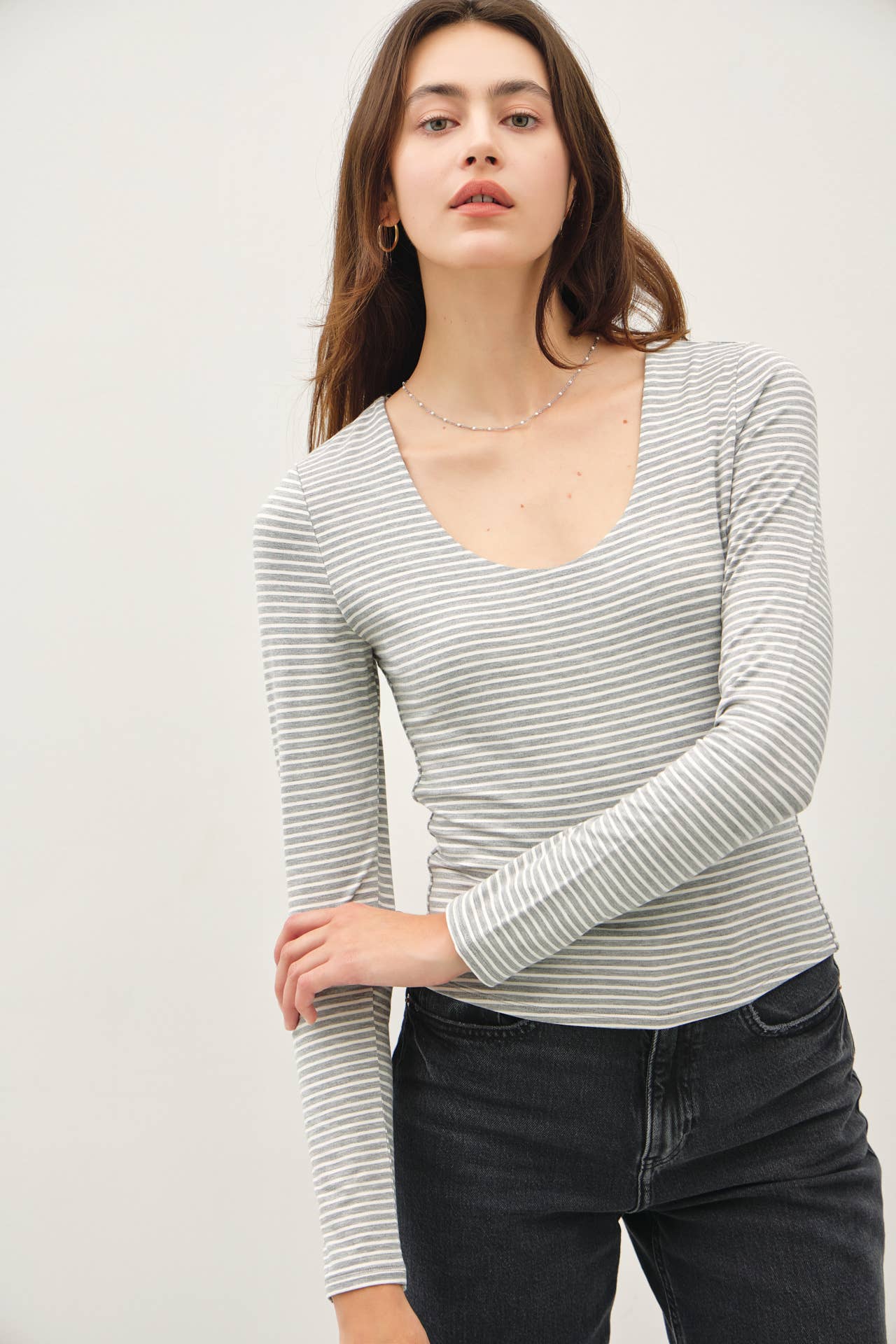 BASIC ULTRA SOFT STRIPED LONG SLEEVE TOP