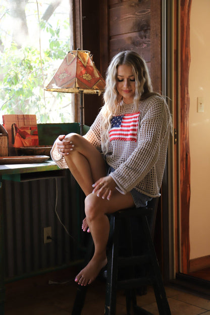 FREEDOM FLAG PATCH PULLOVER