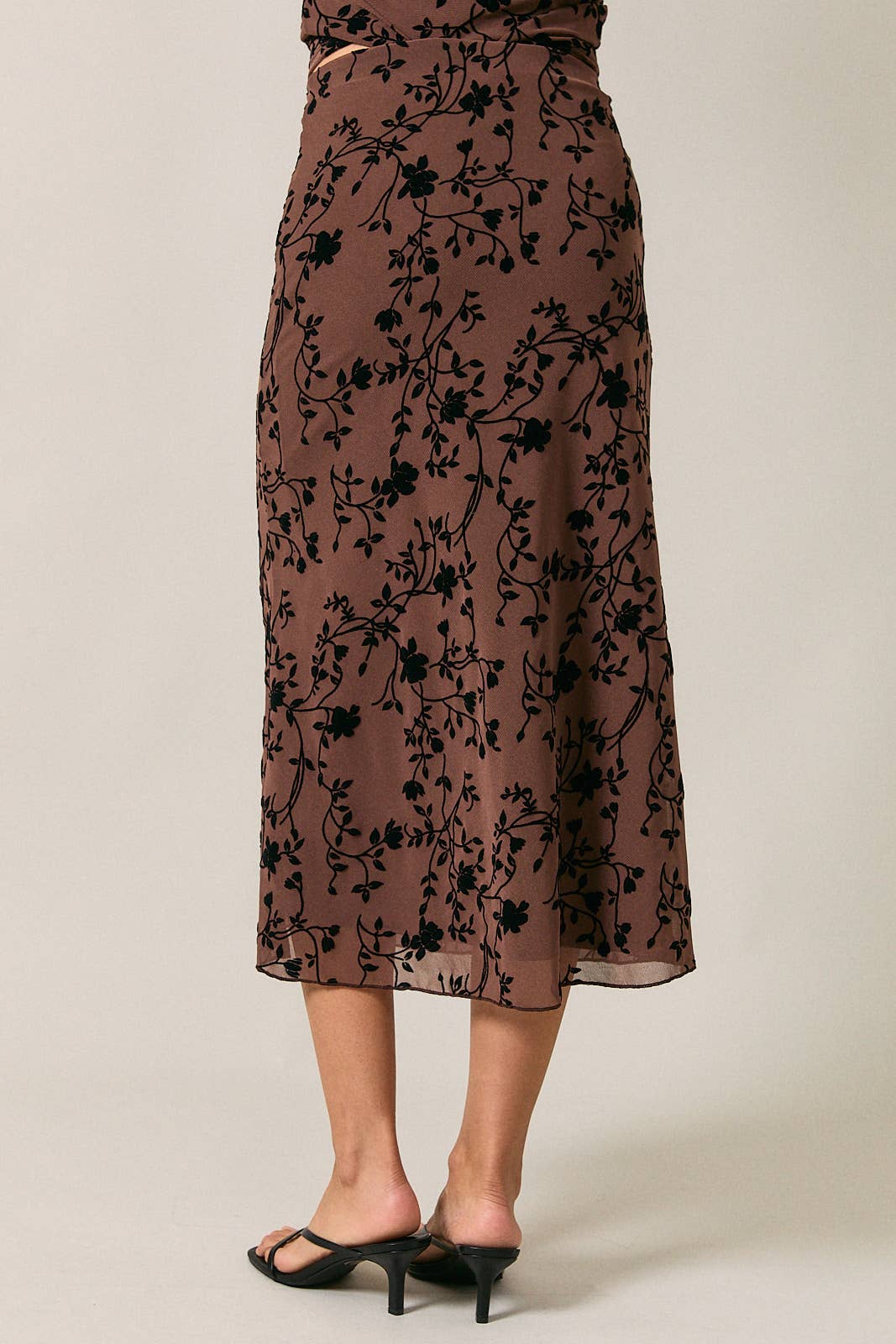 VELVET MESH FLORAL MIDI SKIRT