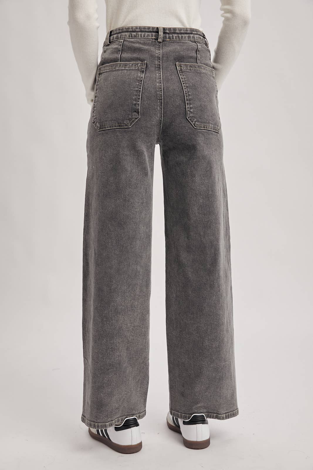 RALEIGH STRAIGHT LEG JEANS