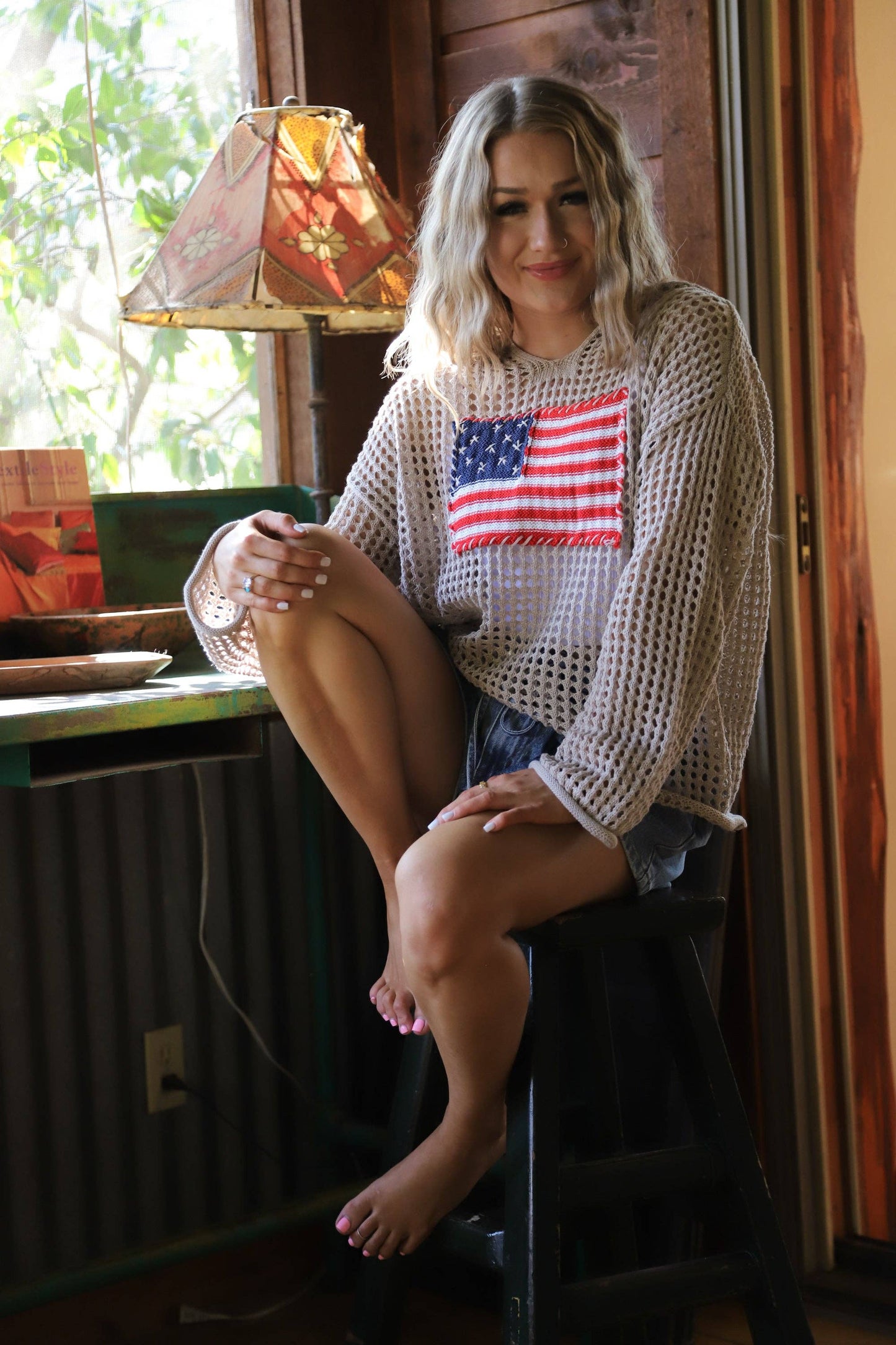 FREEDOM FLAG PATCH PULLOVER