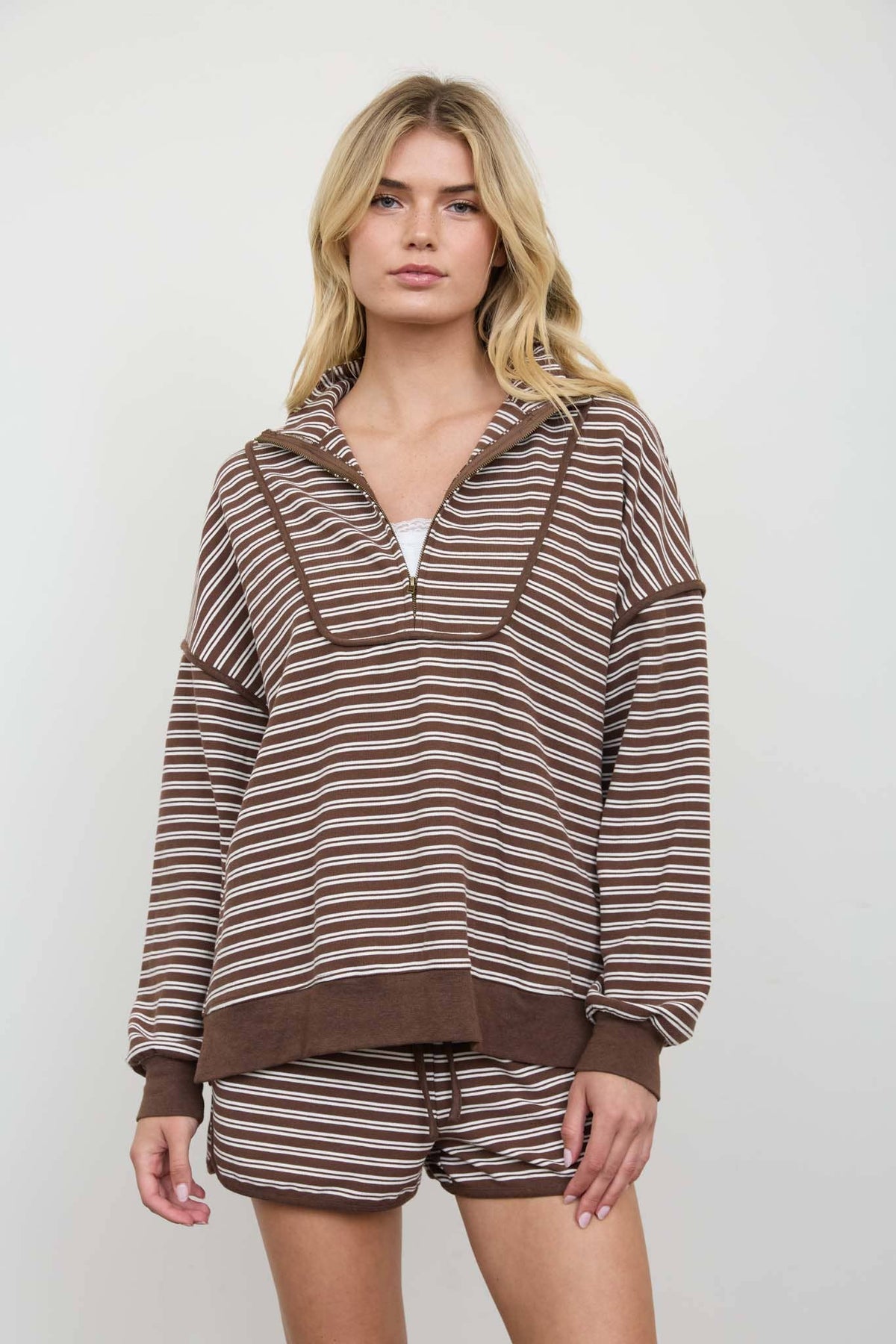 HALF ZIP STRIPE CONTRAST QUARTER ZIP