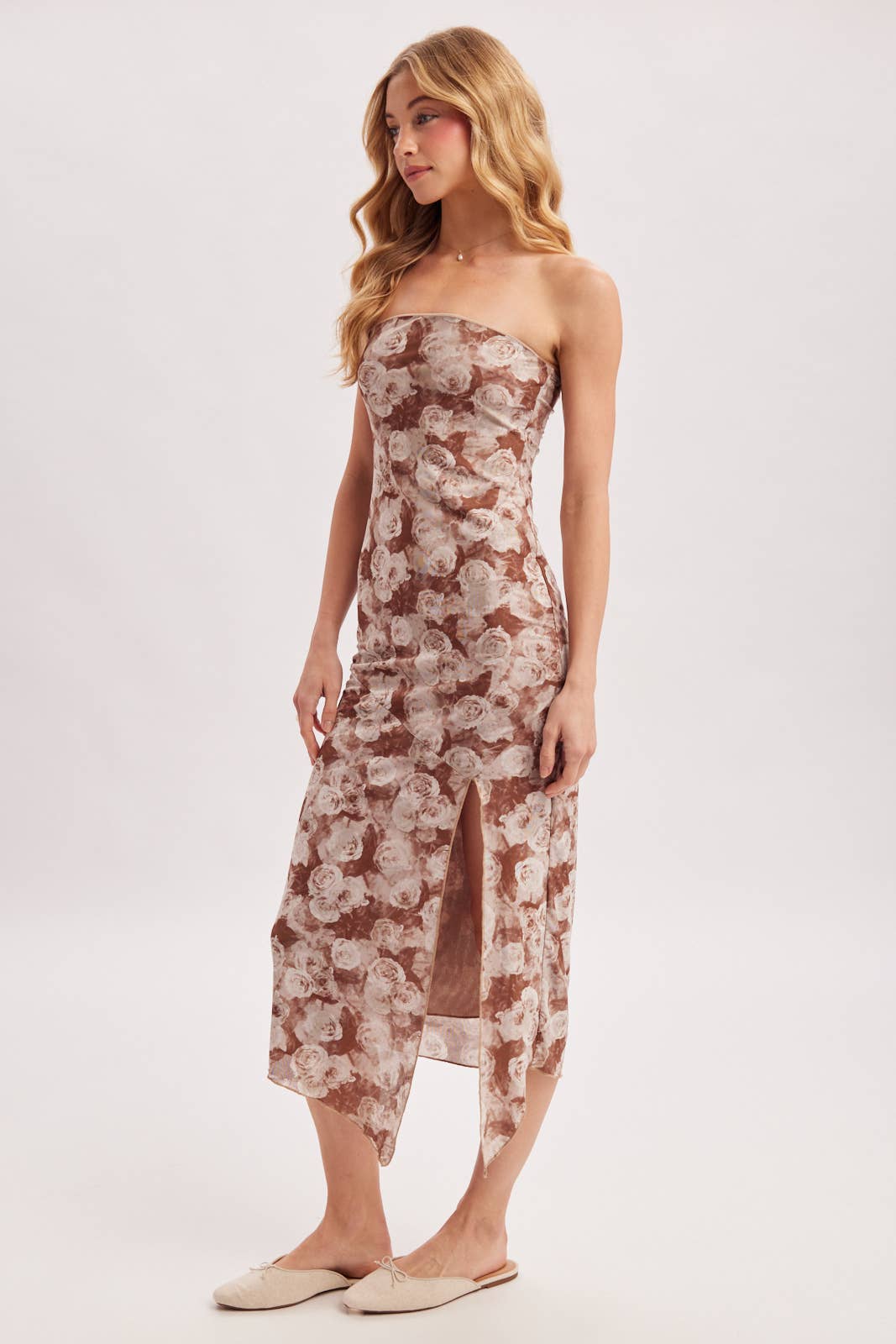 MOCHA ROSE STRAPLESS MIDI DRESS