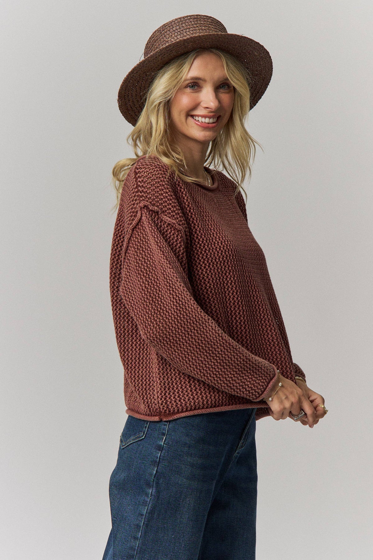 ROLLED HEM TEXTURED KNIT SWEATER