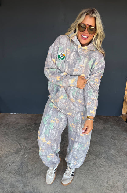 HIDDEN TRAIL CAMO HOODIE PULLOVER