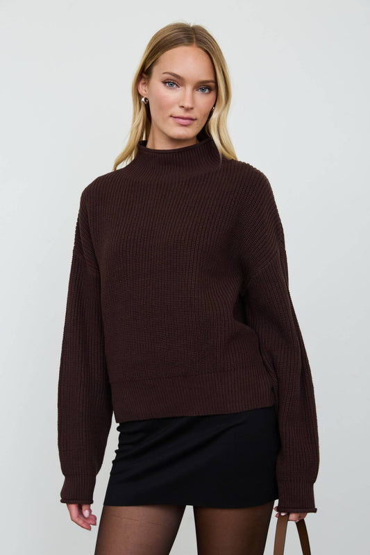 RIBBED MOCK NECK KNIT SWEATER