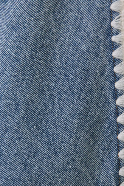 V-NECK SLEEVELESS STITCH DETAIL DENIM ROMPER