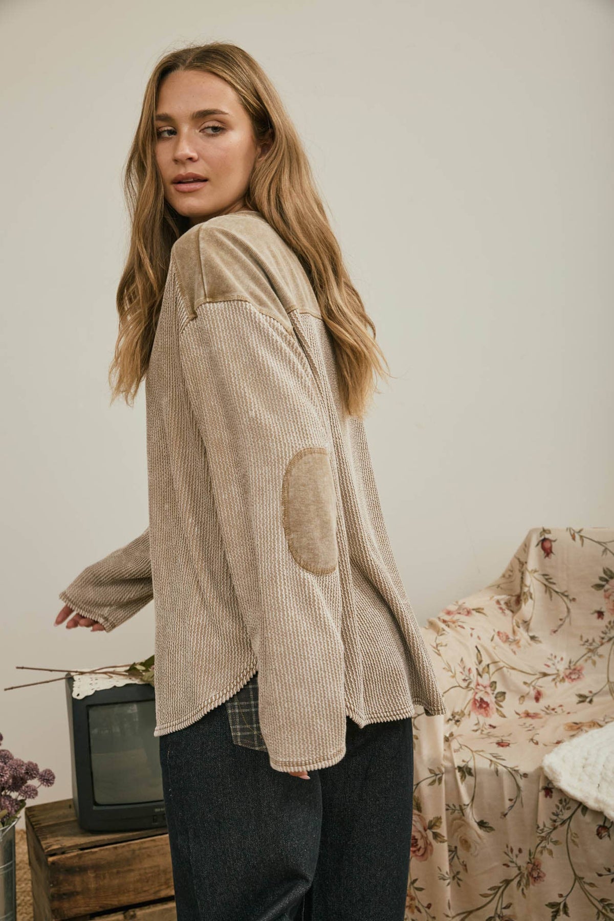 KT TEXTURED WASHED TOP