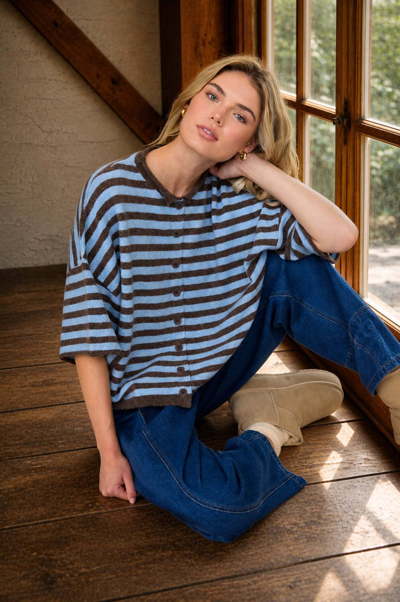 TARYN SHORT SLEEVE BUTTON DOWN CARDIGAN