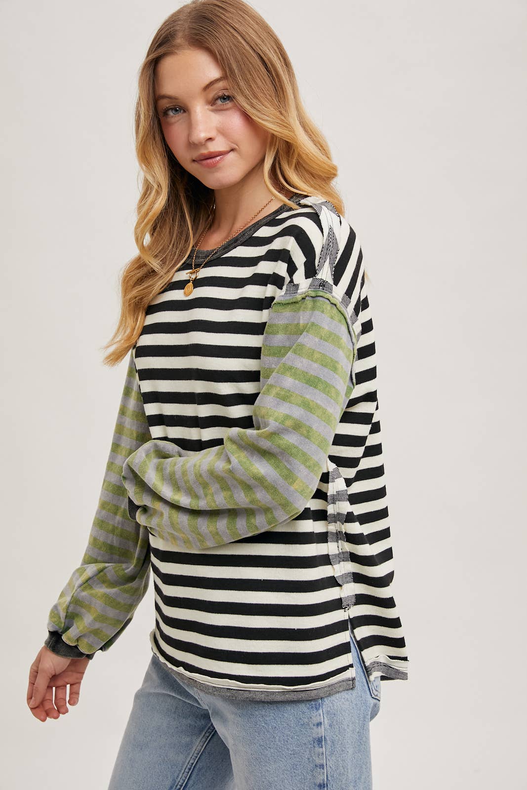 LAUREN STRIPE CONTRAST EXPOSED SEAM LOOSE FIT KNIT PULLOVER