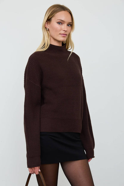RIBBED MOCK NECK KNIT SWEATER