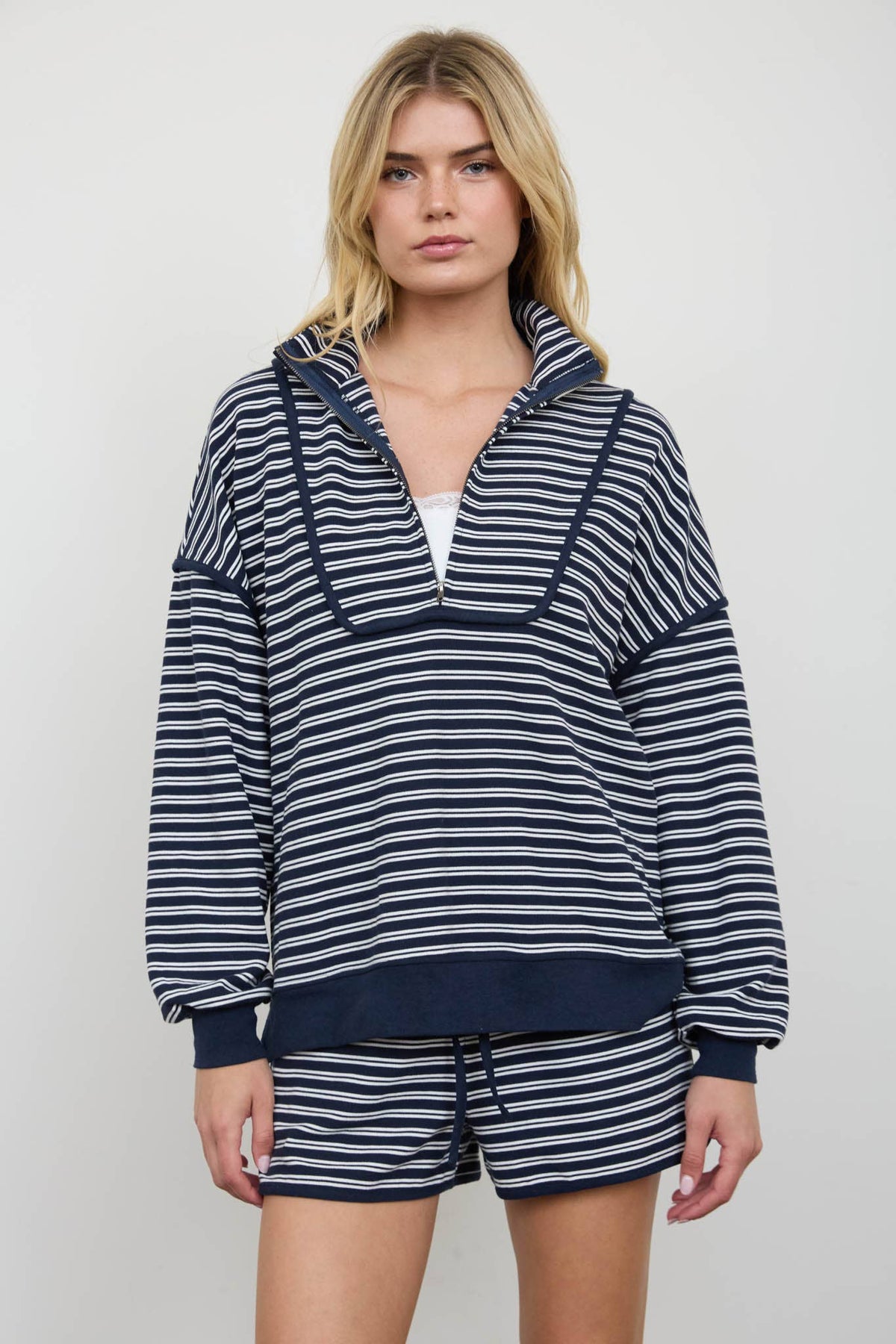 HALF ZIP STRIPE CONTRAST QUARTER ZIP