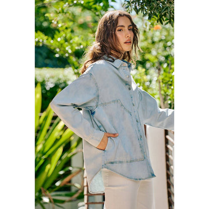 WASHED DENIM BUTTON DOWN
